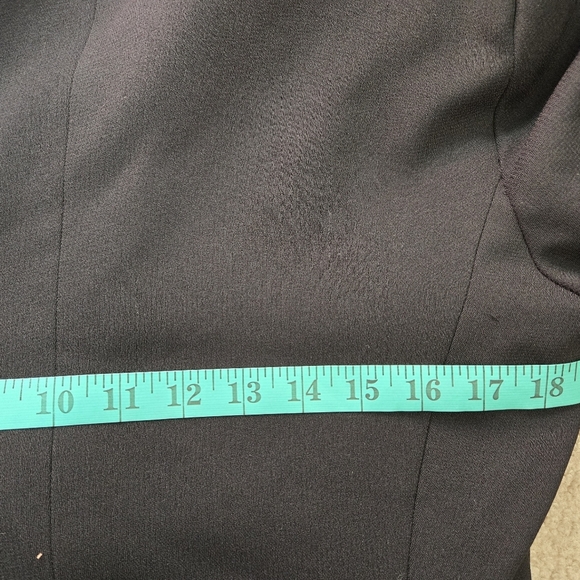 BESTINI PARIS Black Embroidered Blazer. Size 3 - Picture 12 of 13